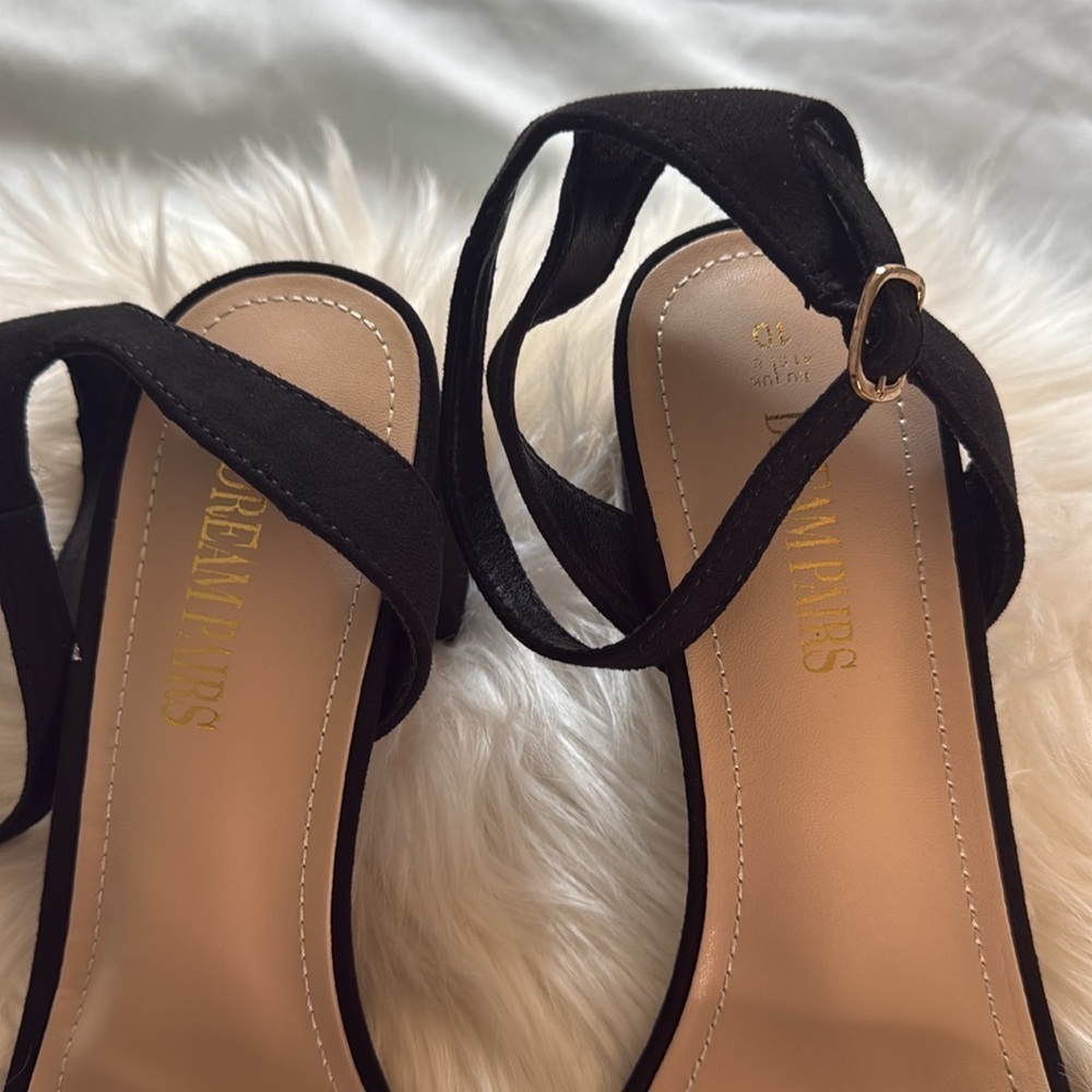 New in box Dream Pairs Black Suede Like Sandals Chunky Heel - Picture 4 of 12